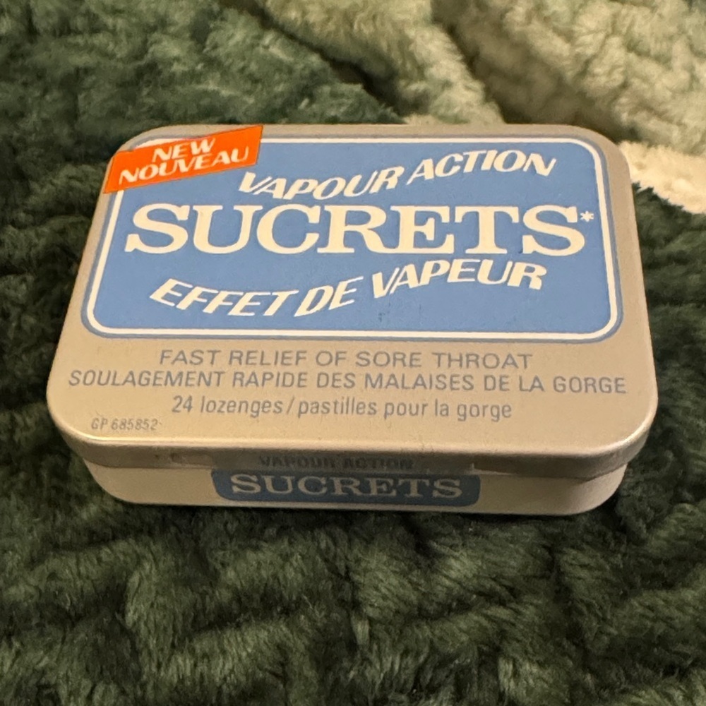 Vintage Sucrets Vapour Action Tin